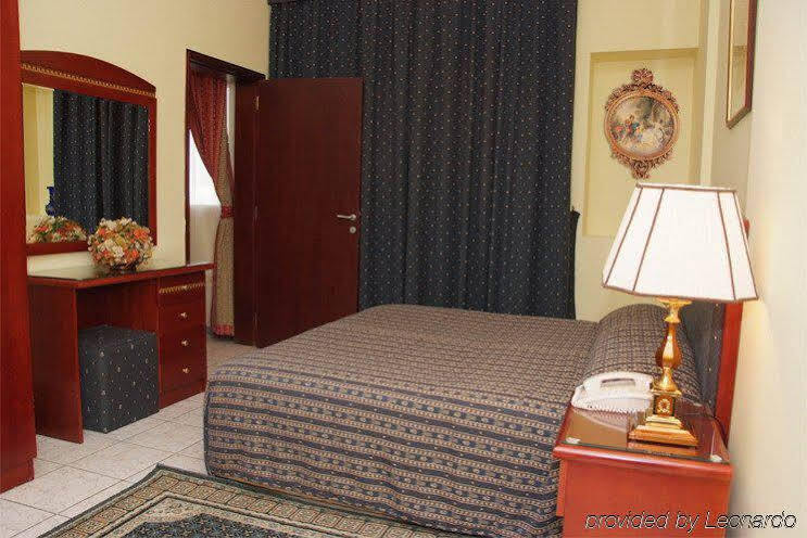 Al Sharq Hotel Apartment Шарджа Экстерьер фото